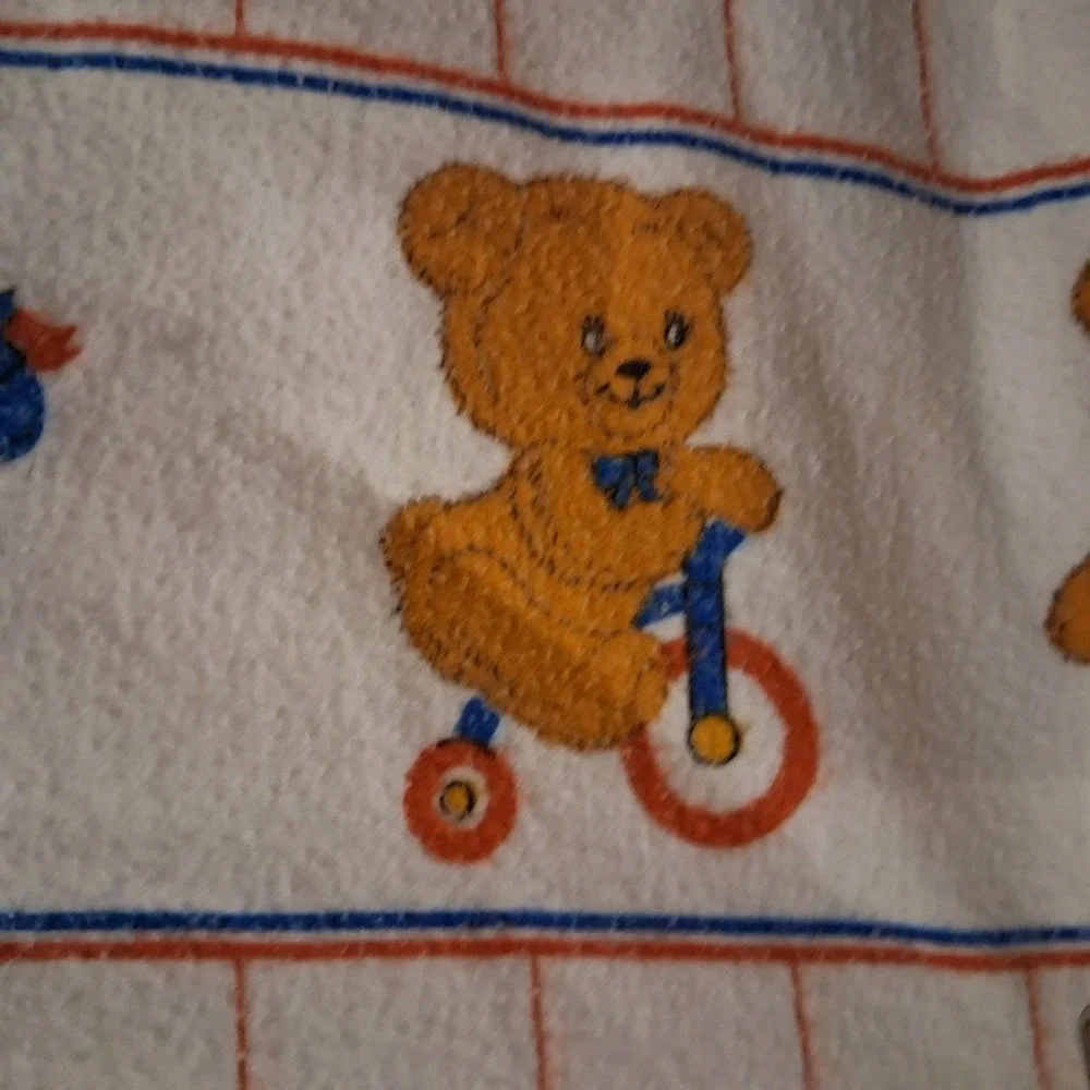 Vtg 80s Dundee Teddy Bear‎ Boy Girl AOP Flannel Receiving Blanket Primary Colors